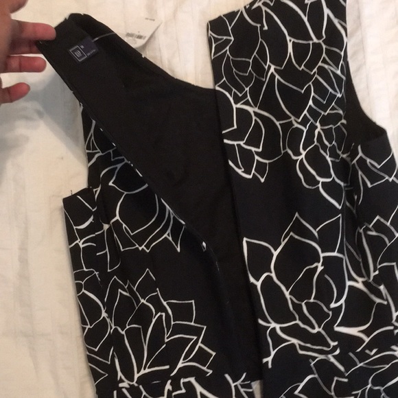 NWT Gap Floral Dress - Picture 5 of 5